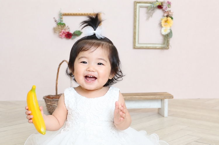 バースデー写真,バースデー,誕生日,女の子,かわいい赤ちゃんの笑顔