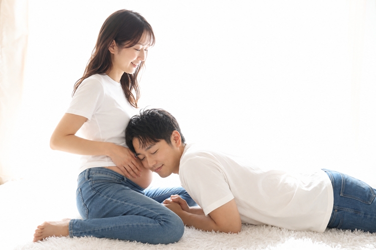 マタニティ写真,マタニティ,妊娠記念,夫婦,カジュアル
